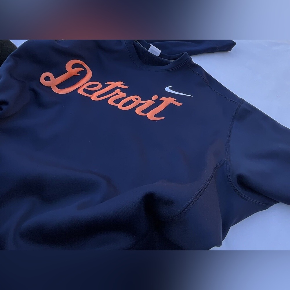 MLB Nike Therma Fit Detroit Tigers Men's Navy Blue Pullover Sweatshirt Large